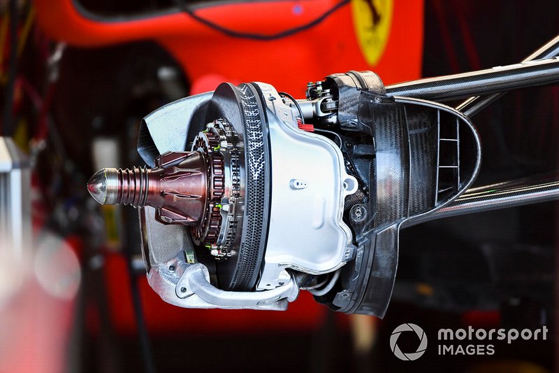 Front brake disk of Ferrari SF90 
