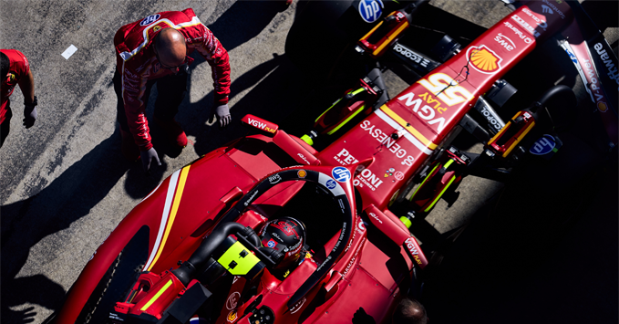 Carlos Sainz Ferrari SF-24